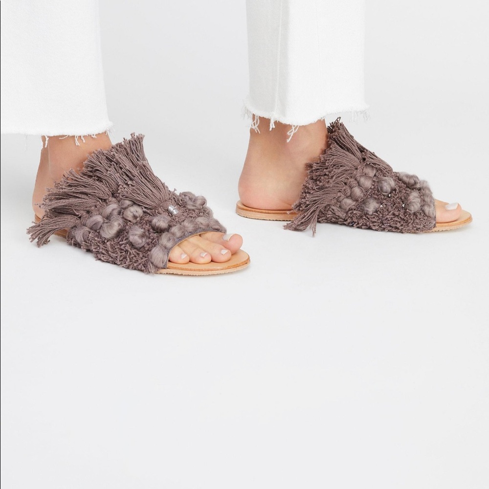 Free People Mars at Night Slides